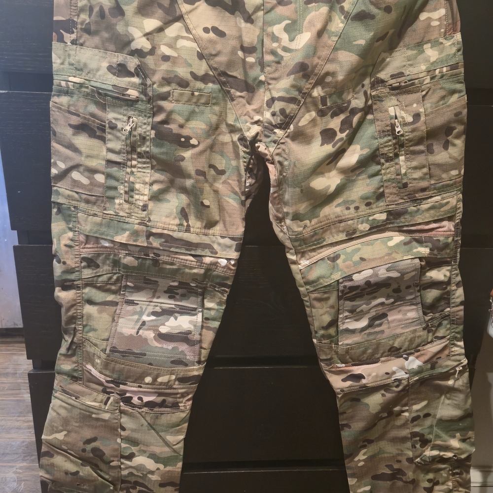 Adrian Bundle- Camouflage Cargo Pants